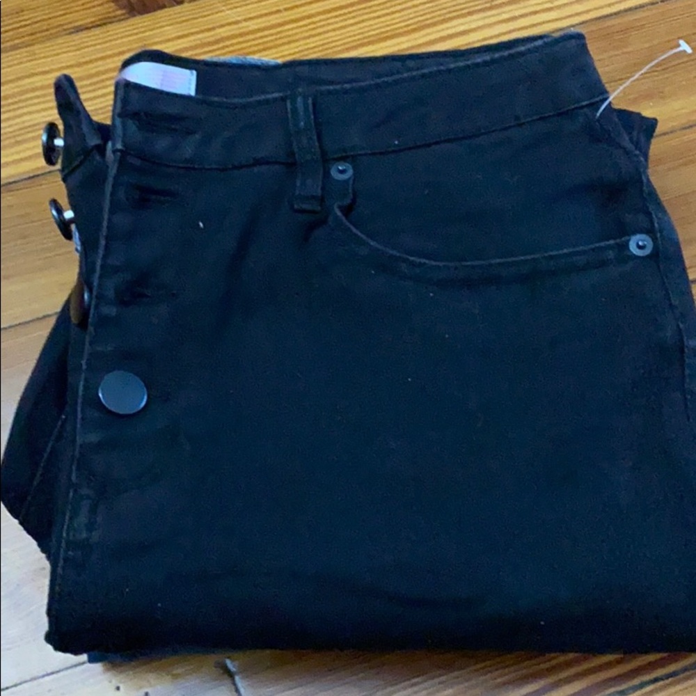 Black skinny jeans